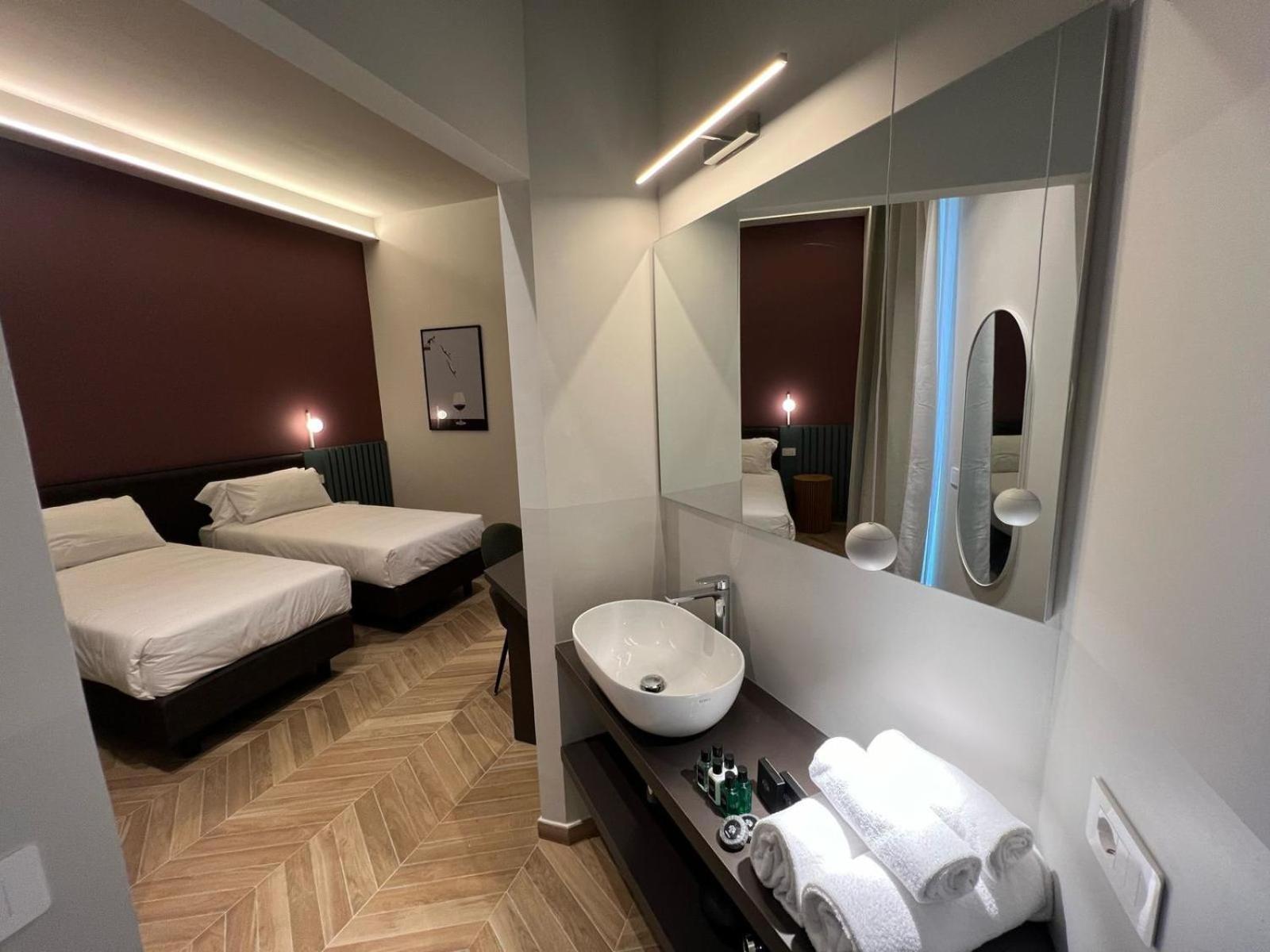 Hotel Rossovino Milano Экстерьер фото