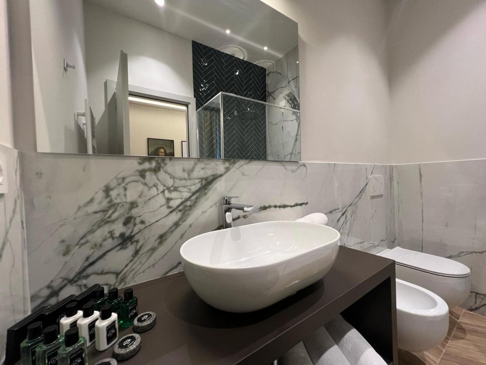 Hotel Rossovino Milano Экстерьер фото
